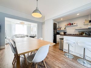 Photo 6- click for photo gallery